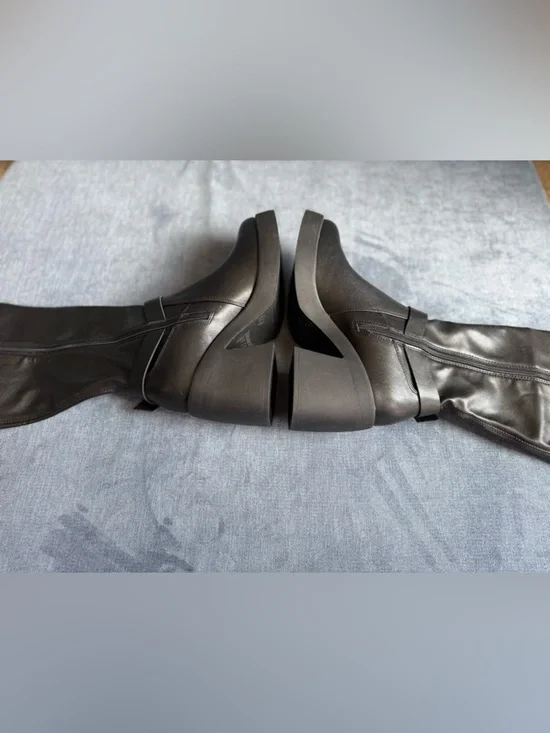 Madden NYC Women’s Black Faux Leather Full Zip Buckle Boots SZ 10 Chunky New - Picture 6 of 9